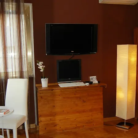 Goodday Tor Vergata Bed & Breakfast 3*